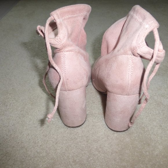 FOREVER 21 light pink faux suede ankle boots - Picture 4 of 8